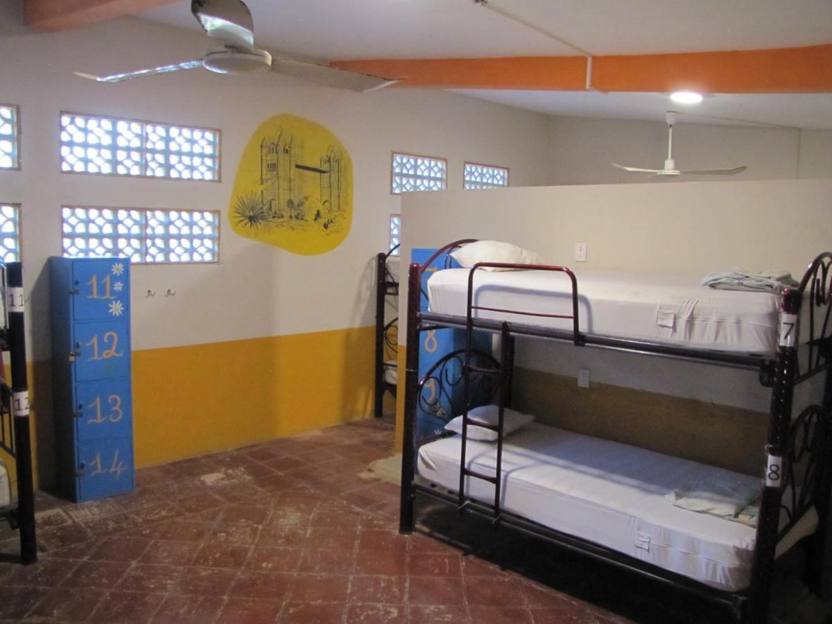Tower Bridge Hostel 埃斯孔迪多港 外观 照片