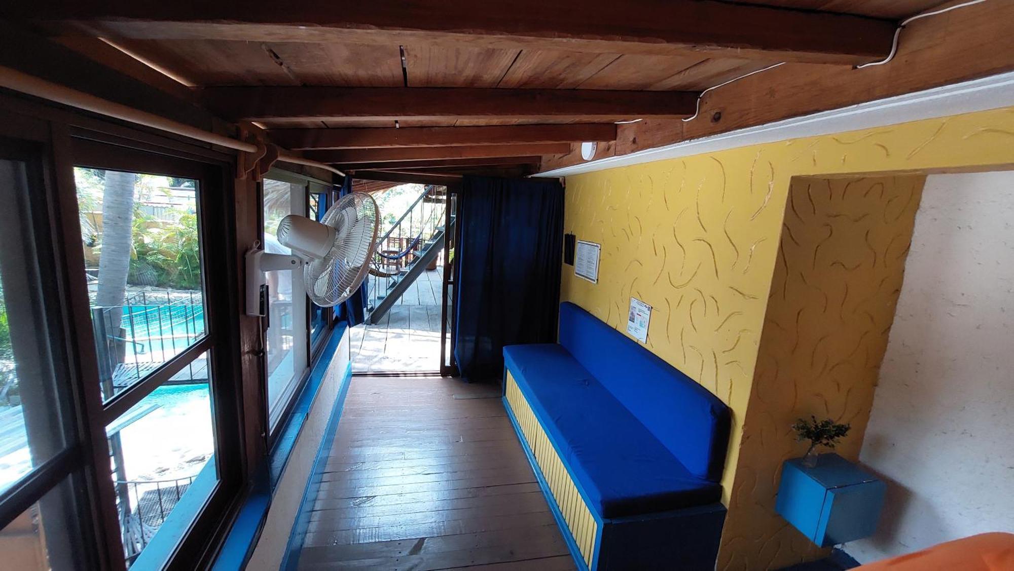 Tower Bridge Hostel 埃斯孔迪多港 外观 照片